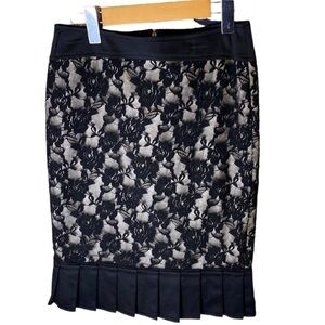 LE Château Black Lace Sexy Pencil Skirt Size 9